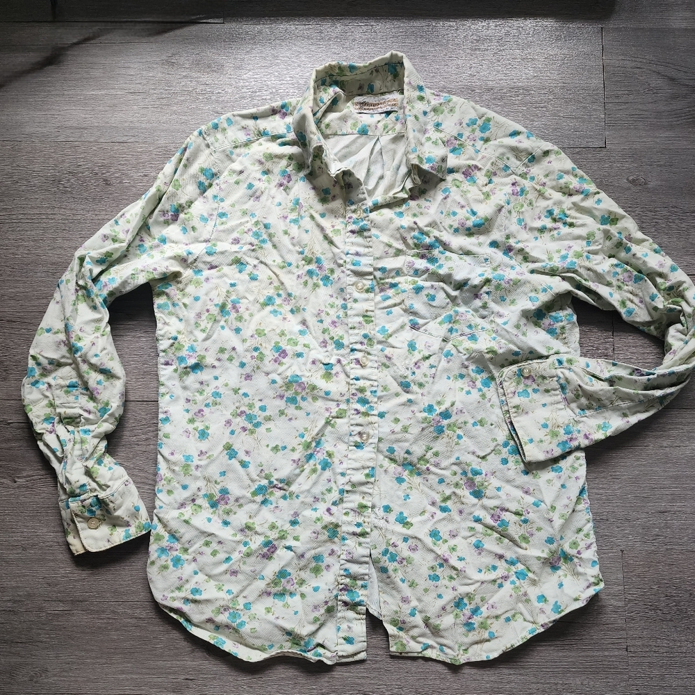 Vintage 70s Floral Button Down Shirt Multicolor Size Small 100% Cotton